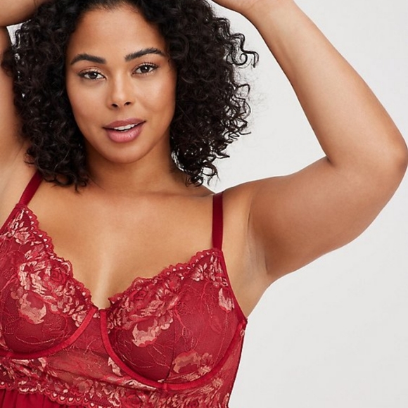 UNDERWIRE BABYDOLL - LACE RED & GOLD - Picture 2 of 5